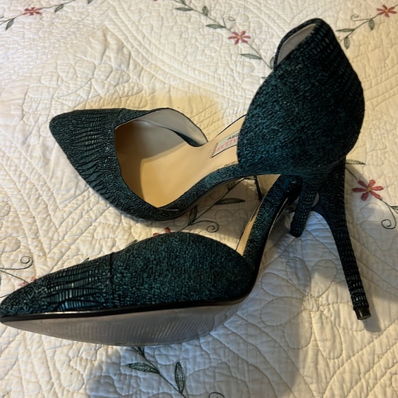 Kristin Cavallari Chinese Laundry Women’s Stilettos size 9.5 Green Faux Reptile - Picture 8 of 8